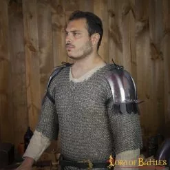 Spaulders Medievales Con Elegantes Bordes De Cuero Calibre 16