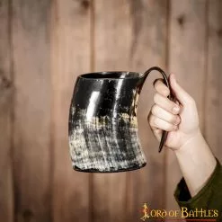 Taza De Cerveza Medieval Vikinga Hecha A Mano Con Auténtico Cuerno De Buey 13 Taza De Cerveza Medieval Vikinga Hecha A Mano Con Auténtico Cuerno De Buey -Armadura Ventas 4 4 1
