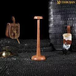 Mythrojan 14.5 Pulgadas SÓLIDO DE MADERA SOPORTE PARA SOMBREROS Expositor De Madera Resistente Para Medieval Renacimiento Cosplay Halloween Pin Up Retro Sombreros 11 Mythrojan 14.5 Pulgadas SÓLIDO DE MADERA SOPORTE PARA SOMBREROS Expositor De Madera Resistente Para Medieval Renacimiento Cosplay Halloween Pin Up Retro Sombreros -Armadura Ventas 4 DSC06774.jpg 1