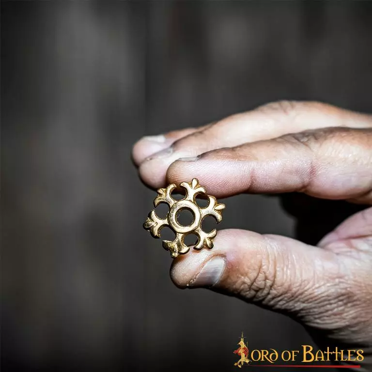 Tachuelas O Conchos Flor Rosetón Latón Macizo Juego De 5 7 Tachuelas O Conchos Flor Rosetón Latón Macizo Juego De 5 - Imagen 5