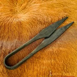 Tijeras Antiguas De Hierro Para Cortar Hilos Forjadas A Mano Accesorio Totalmente Funcional 13 Tijeras Antiguas De Hierro Para Cortar Hilos Forjadas A Mano Accesorio Totalmente Funcional -Armadura Ventas 7 23 1