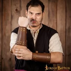 Brazales Medievales De Cuero Auténtico Con Tachuelas Hechos A Mano 13 Brazales Medievales De Cuero Auténtico Con Tachuelas Hechos A Mano -Armadura Ventas 7 77