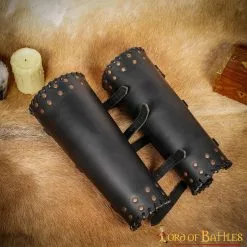 Grebas Vikingas De Cuero Auténtico Con Tachuelas Para Proteger Las Piernas 13 Grebas Vikingas De Cuero Auténtico Con Tachuelas Para Proteger Las Piernas -Armadura Ventas 8 23