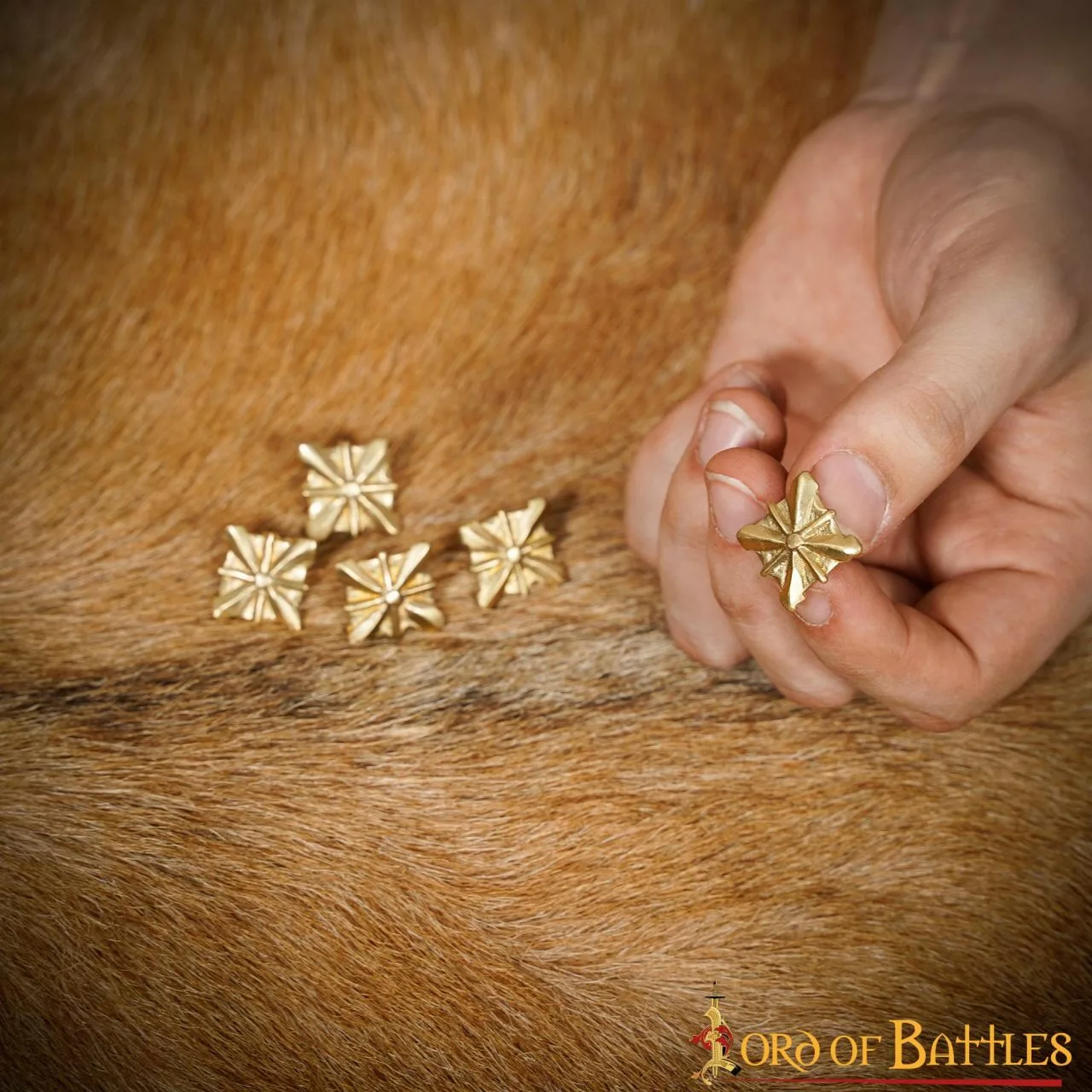 Juego De 5 Soportes Funcionales Medievales De Latón Macizo Para Cuero 8 Juego De 5 Soportes Funcionales Medievales De Latón Macizo Para Cuero - Imagen 6