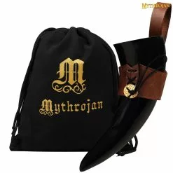 Mythrojan Pequeño Cuerno Para Beber Con Soporte De Cuero Marrón Auténtica Taza Vikinga Inspirada En La Edad Media 150ml Con Bolsa Mythrojan