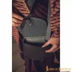 Riñonera Medieval De Fantasía Hecha A Mano En Piel Auténtica -Armadura Ventas LordOfBattles Medieworld SavannahNixonPhotography 075