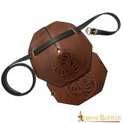 Sotocasco De Cuero De Los Hombres Del Norte Con Motivos Celtas En Relieve -Armadura Ventas WhatsApp Image 2022 09 04 at 5.57.06 PM 1